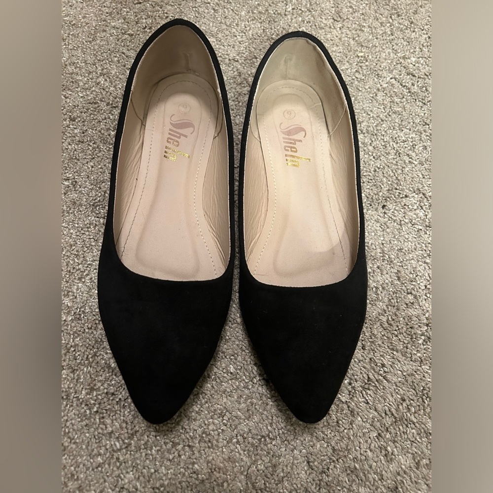 SHEIN flats